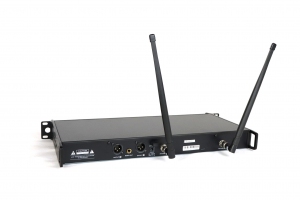 RFIntell QL7R/T1-B 720,500-754,000 МГц 2-канальная радиосистема с 2-мя ручными микрофонами в Уренгое